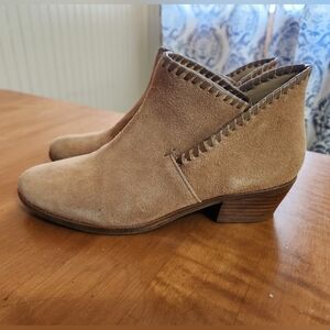 Jack Roger Ankle Botties Size 6.5